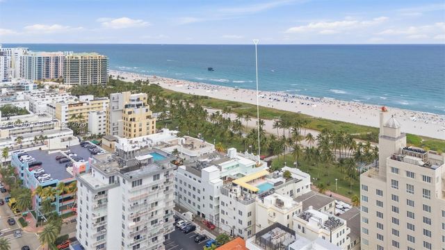 1250 Ocean Dr PH1, Miami Beach, FL 33139