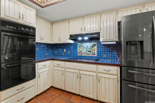 2807 BURNT OAK ST, San Antonio, TX 78232