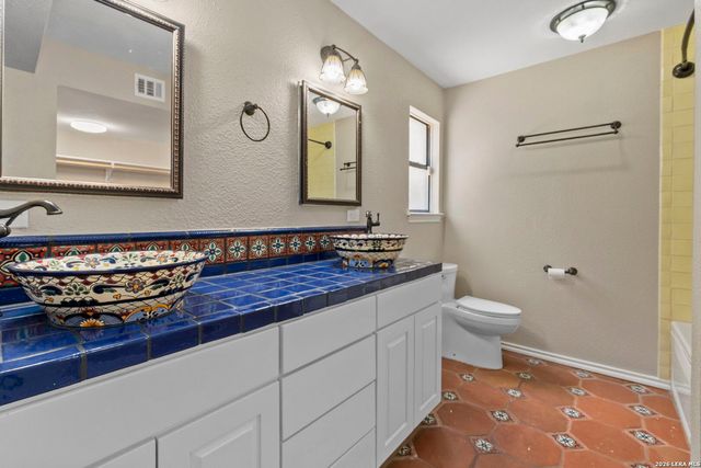 2807 BURNT OAK ST, San Antonio, TX 78232
