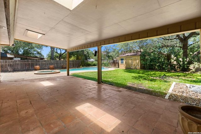 2807 BURNT OAK ST, San Antonio, TX 78232