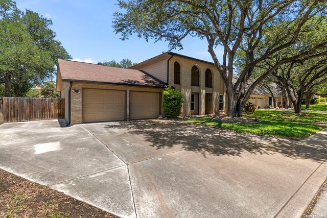 2807 BURNT OAK ST, San Antonio, TX 78232
