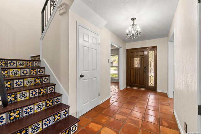 2807 BURNT OAK ST, San Antonio, TX 78232