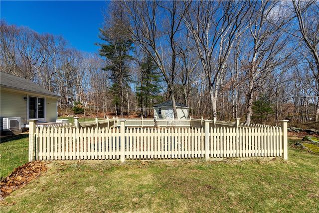 73 Nottingham Drive, Scituate, RI 02831