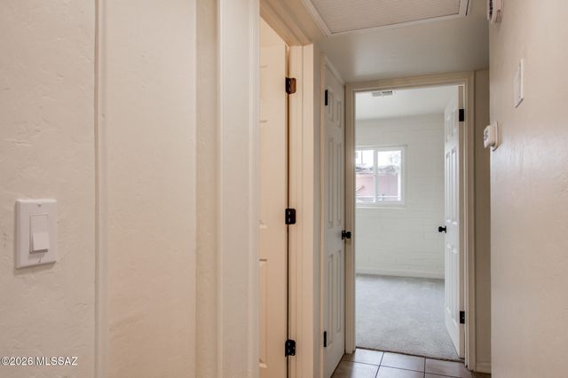 3241 S Lloyd Vista, Tucson, AZ 85713