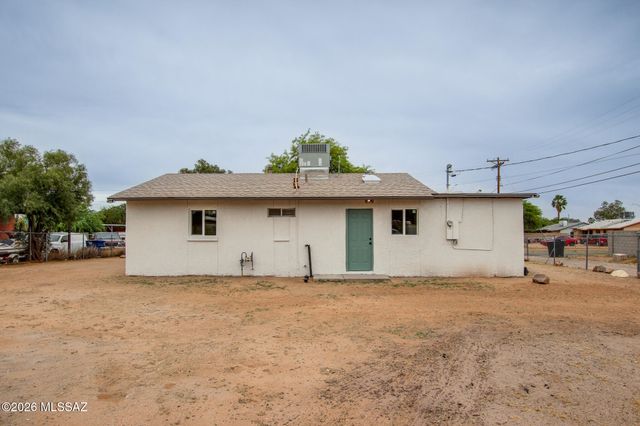 3241 S Lloyd Vista, Tucson, AZ 85713