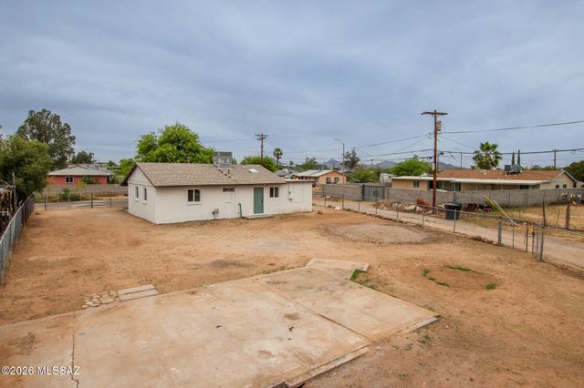 3241 S Lloyd Vista, Tucson, AZ 85713