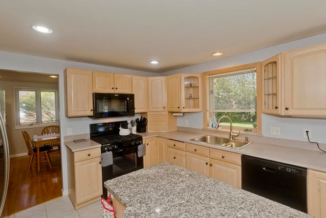 54 Sterling Rd., Holyoke, MA 01040