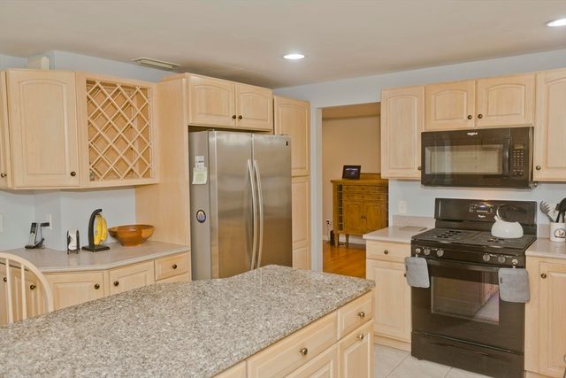 54 Sterling Rd., Holyoke, MA 01040