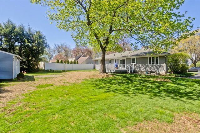 54 Sterling Rd., Holyoke, MA 01040