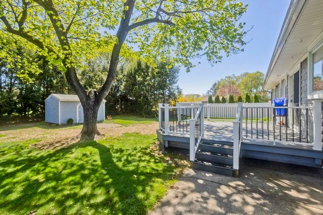 54 Sterling Rd., Holyoke, MA 01040