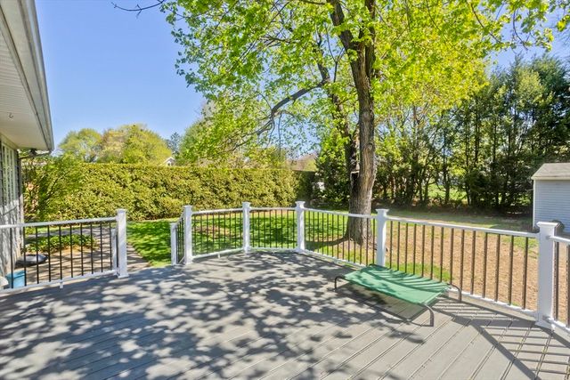 54 Sterling Rd., Holyoke, MA 01040