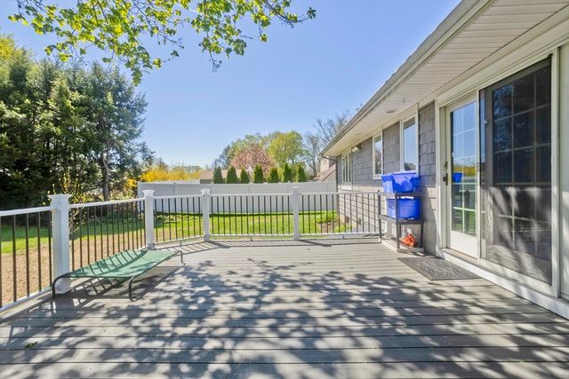 54 Sterling Rd., Holyoke, MA 01040