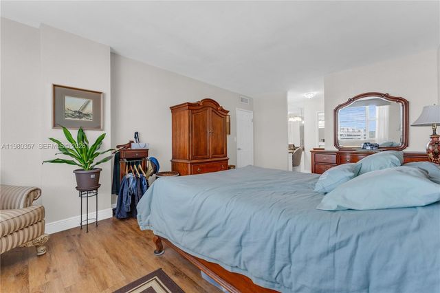 3800 Hillcrest Dr 511, Hollywood, FL 33021