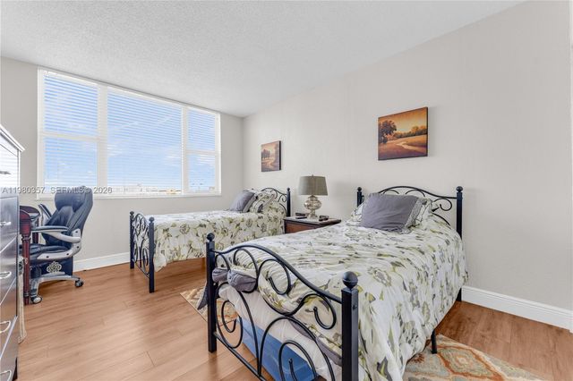 3800 Hillcrest Dr 511, Hollywood, FL 33021