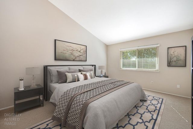 609 Willow Creek Dr, Folsom, CA 95630