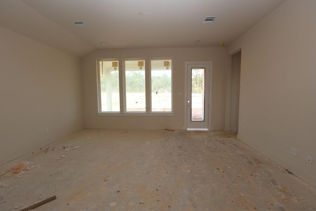 6929 Nubuck Drive, Montgomery, TX 77316