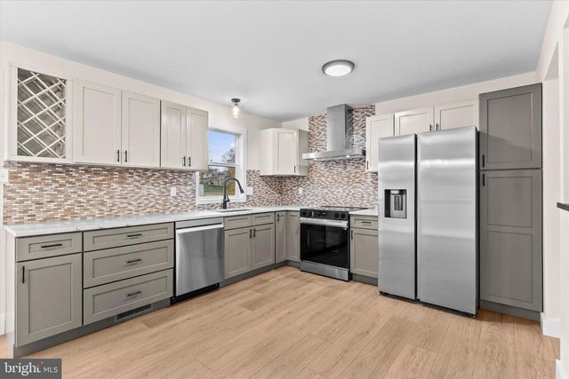 3985 ROUTE 209, Elizabethville, PA 17023