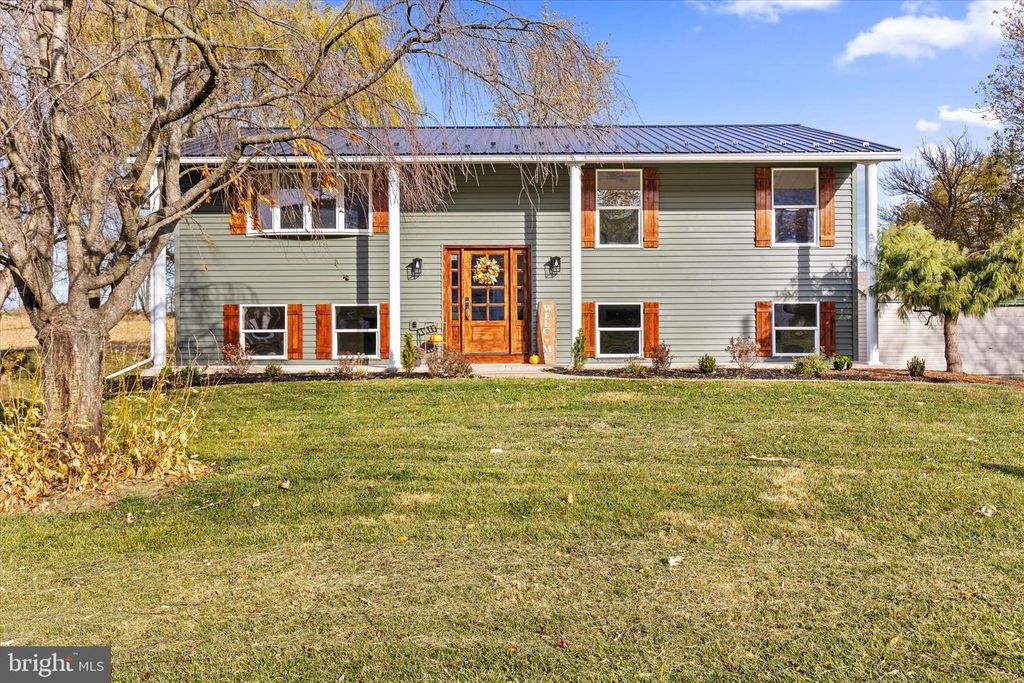 3985 ROUTE 209, Elizabethville, PA 17023