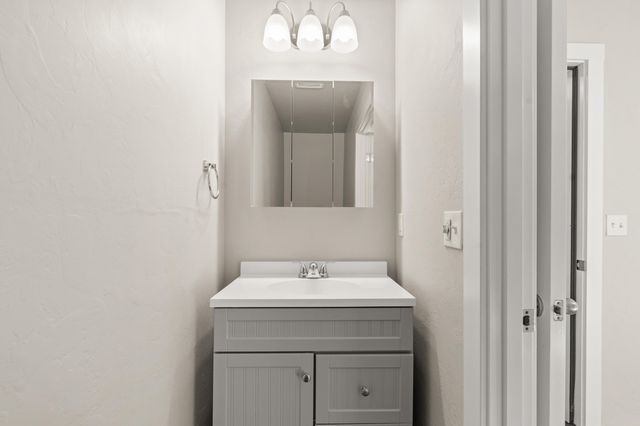 7837 Jacqueline Way, White City, OR 97503