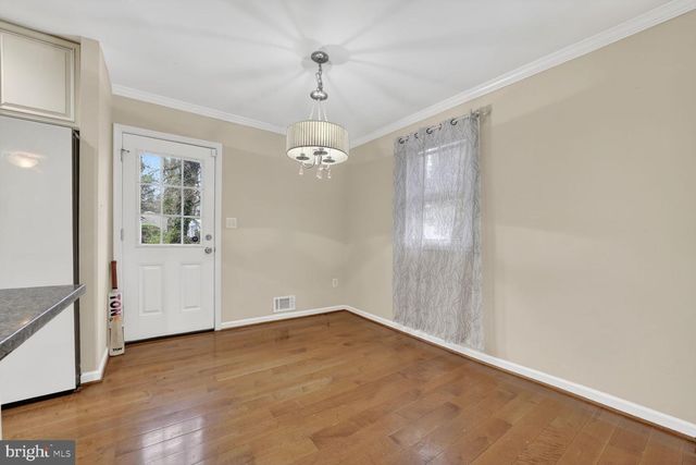 3809 WALNUT LN, Suitland, MD 20746