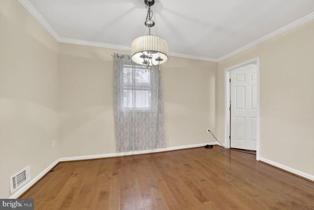 3809 WALNUT LN, Suitland, MD 20746