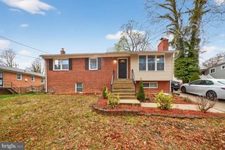 3809 WALNUT LN, Suitland, MD 20746