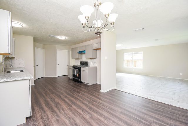 13138 Cherryglade Court, Houston, TX 77044