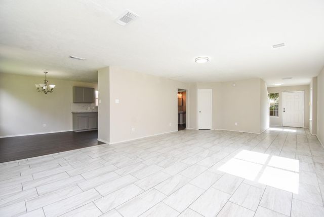 13138 Cherryglade Court, Houston, TX 77044