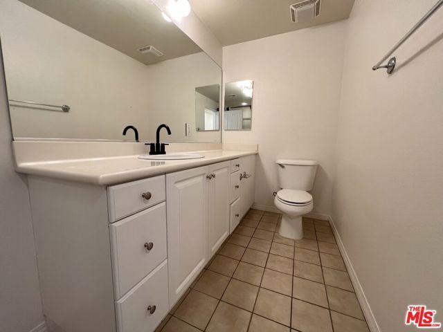 6020 Seabluff Drive 302, Los Angeles, CA 90094