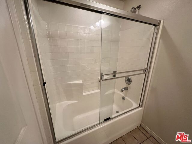 6020 Seabluff Drive 302, Los Angeles, CA 90094