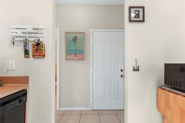 6426 Park Lake Cir 6426, Boynton Beach, FL 33437