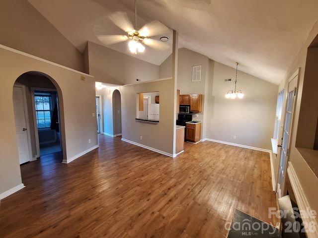 3523 Tracy Glenn Court, Charlotte, NC 28269