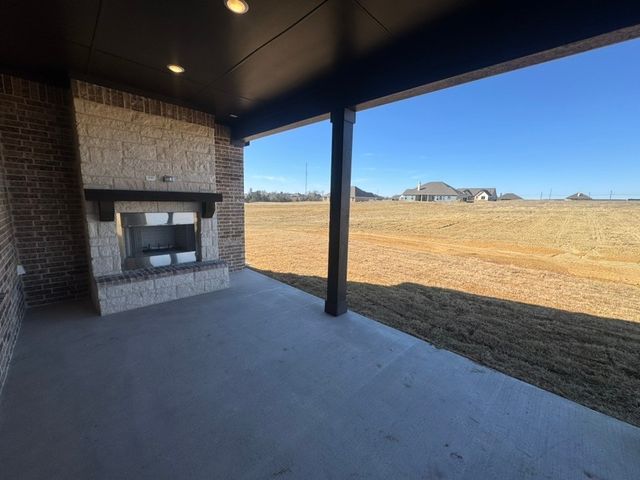 808 Valley Ridge Road, Van Alstyne, TX 75495