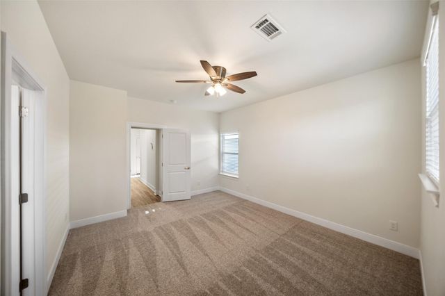 412 W Marlin St, Willis, TX 77378