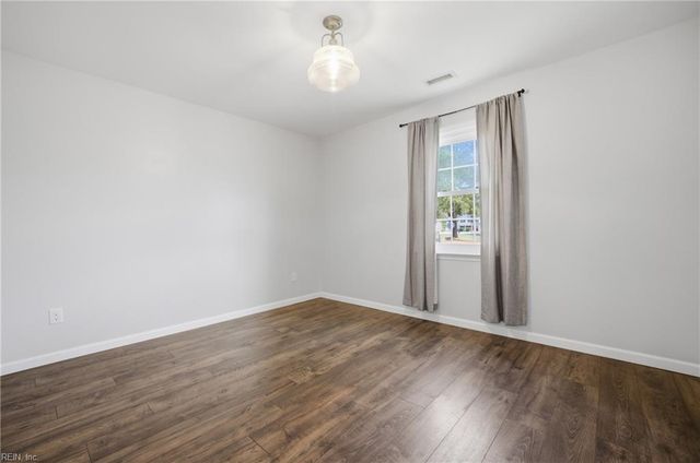 825 Levy LOOP, Virginia Beach, VA 23454