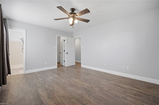 825 Levy LOOP, Virginia Beach, VA 23454