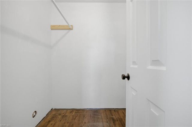 825 Levy LOOP, Virginia Beach, VA 23454