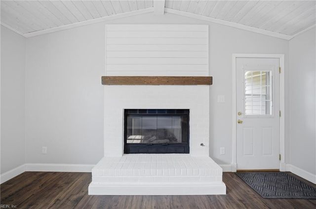 825 Levy LOOP, Virginia Beach, VA 23454