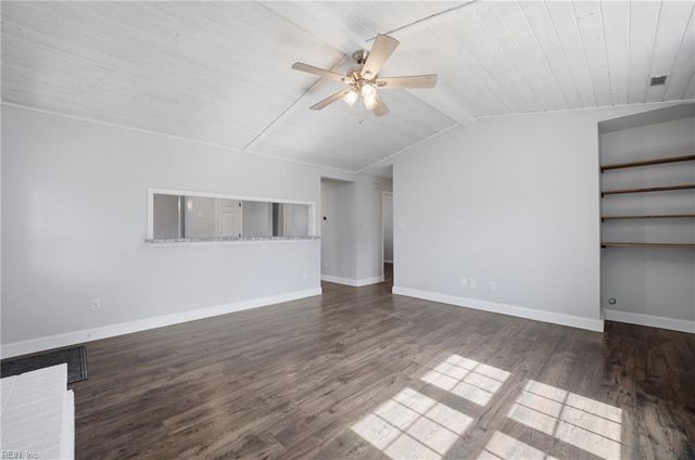 825 Levy LOOP, Virginia Beach, VA 23454