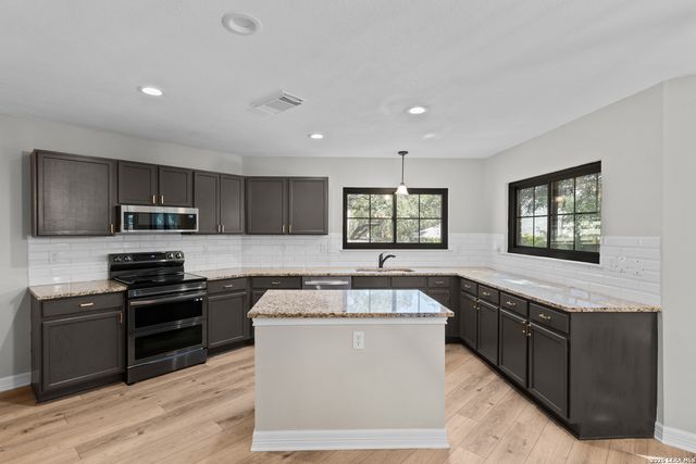 15907 Kenna Mist, San Antonio, TX 78247