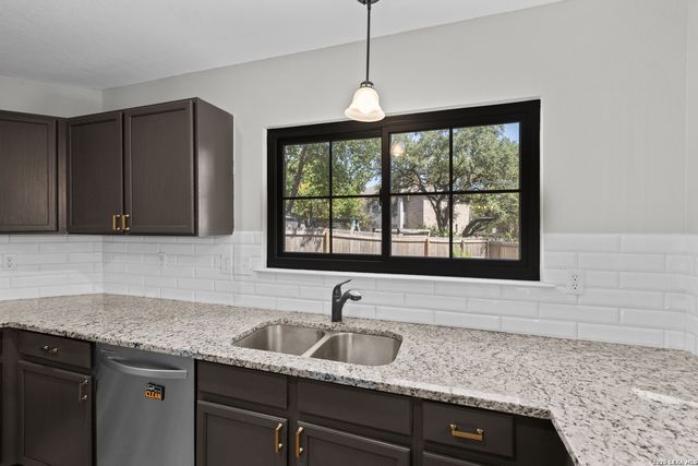 15907 Kenna Mist, San Antonio, TX 78247