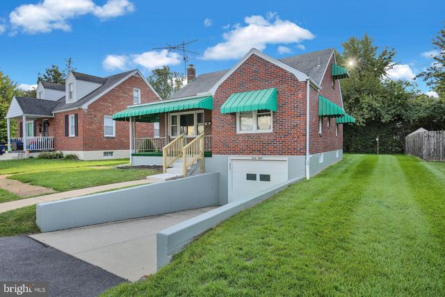 48 KEPPEL AVE, West Lawn, PA 19609