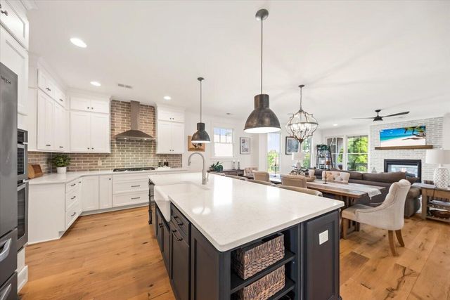2736 Canebreak Lane, Mount Pleasant, SC 29466