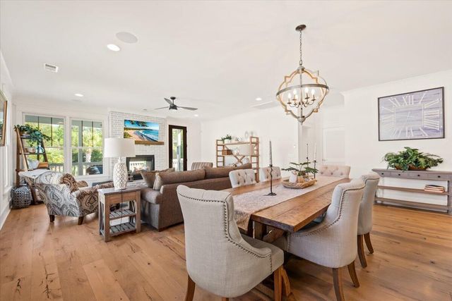 2736 Canebreak Lane, Mount Pleasant, SC 29466