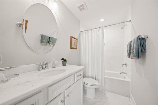 2736 Canebreak Lane, Mount Pleasant, SC 29466