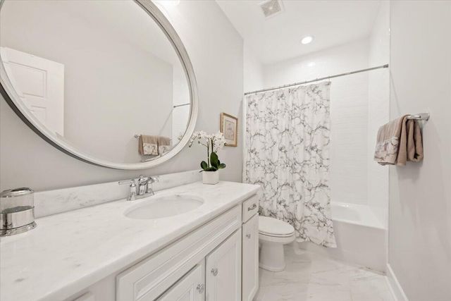 2736 Canebreak Lane, Mount Pleasant, SC 29466