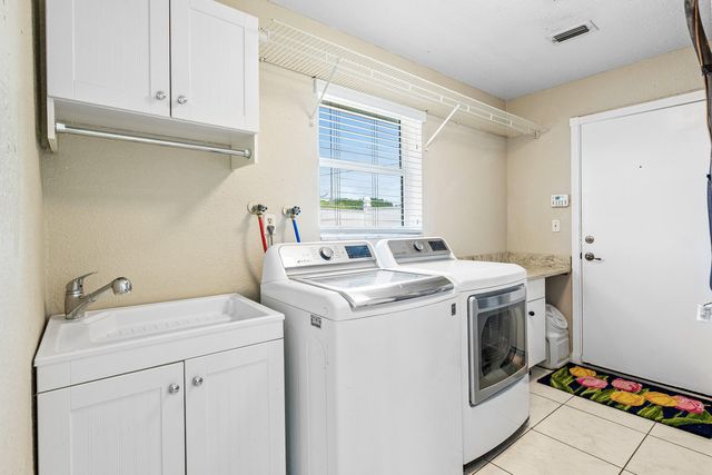 598 W Palmetto Park Road, Boca Raton, FL 33432
