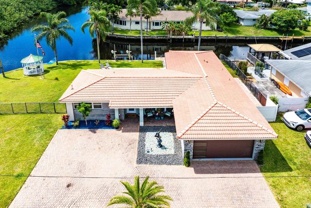 598 W Palmetto Park Road, Boca Raton, FL 33432
