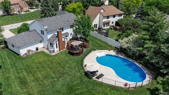5856 Forest Creek Dr, Clarence, NY 14051