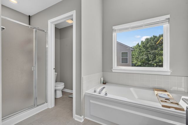 11375 Middletown Lane, Huntley, IL 60142